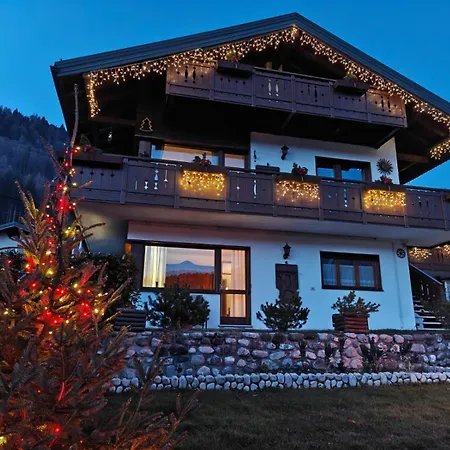 Casa Lassu Holiday home *