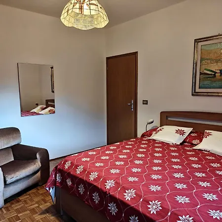 Casa Lassu Holiday home