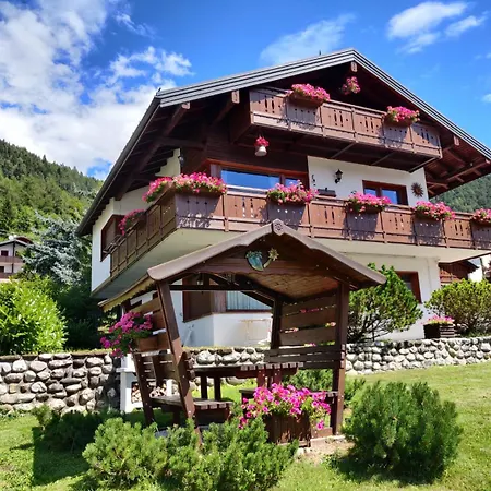 Casa Lassu Vakantiehuis Pieve di Cadore