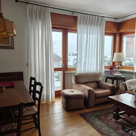 Casa Lassu 別荘 ピエーヴェ・ディ・カドーレ